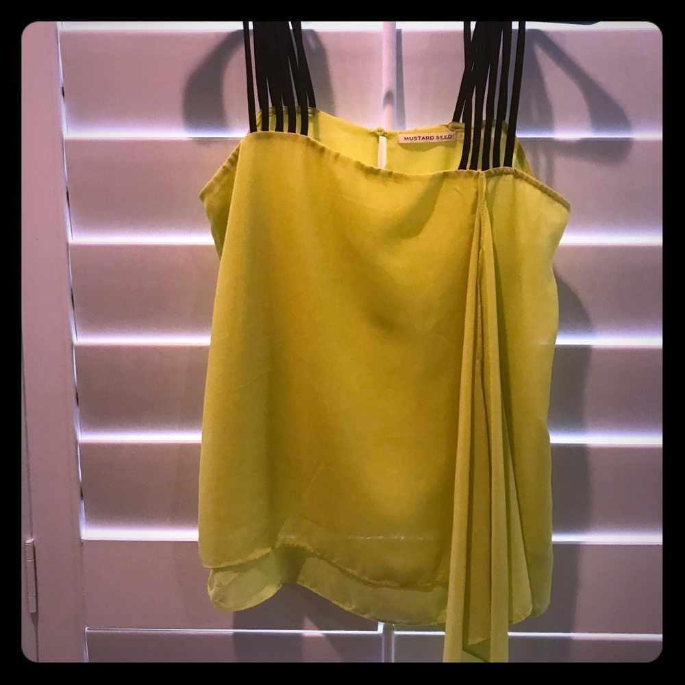 Yellow fun going out top!